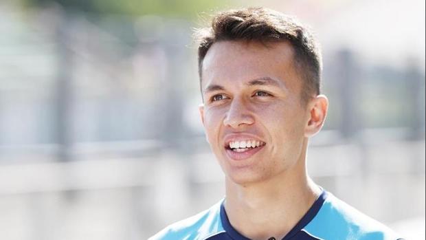 El tailandés Alexander Albon pilotará el Toro Rosso en 2019