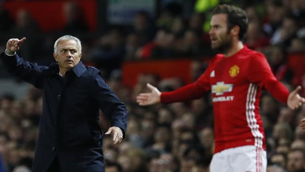 El mensaje de despedida de Juan Mata a Mourinho