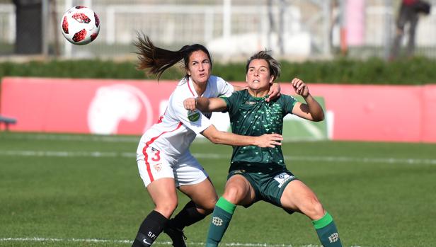 La RFEF distribuye 6'5 millones para la protección social del fútbol femenino