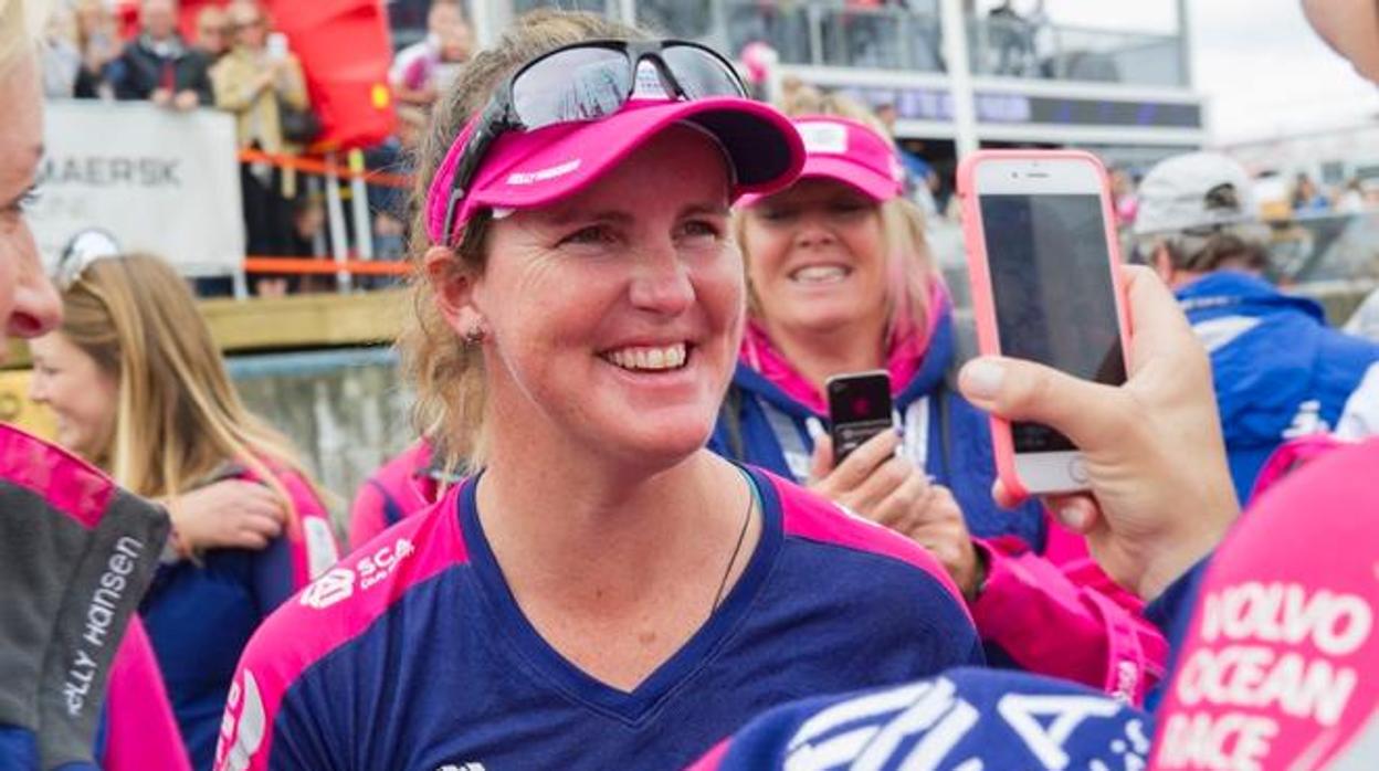 Stacey Jackson hace historia como primer patrón femenino que acaba la Sydney-Hobart