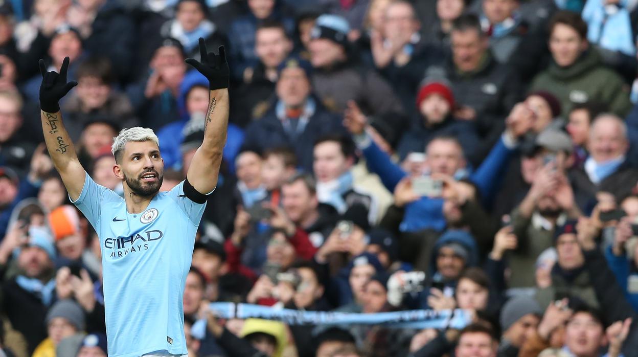 El City destroza al Chelsea y avisa al Liverpool