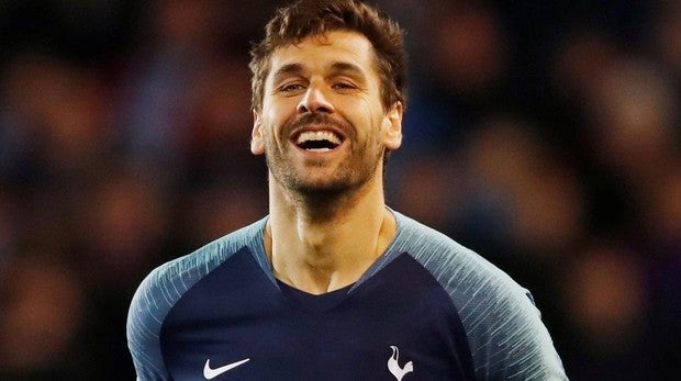 Fernando Llorente vuelve a sonreír con el Tottenham