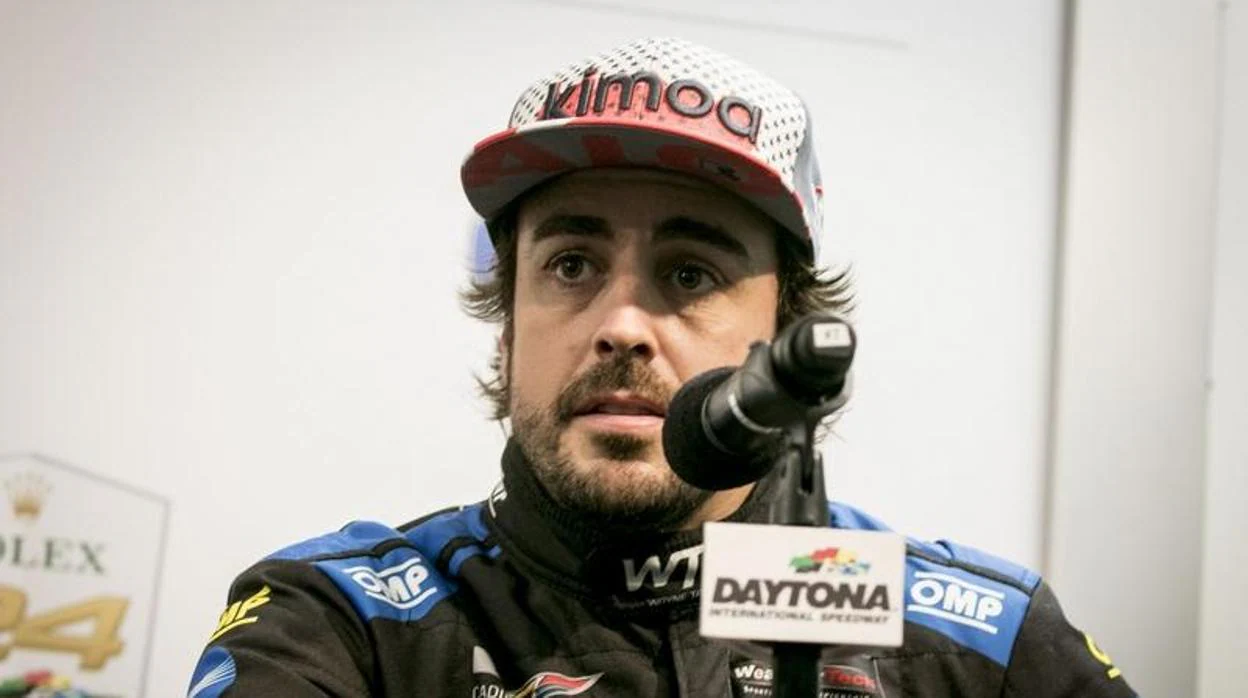Alonso: «El ambiente que hay en Daytona es impensable en la F1»