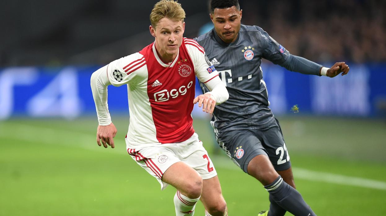 Frenkie De Jong, en un partido de Champions con el Ajax