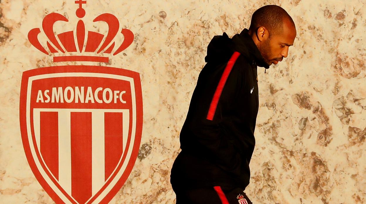 El Mónaco destituye a Thierry Henry