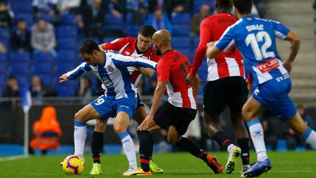 Raúl García iguala al final el tanto tempranero de Ferreyra