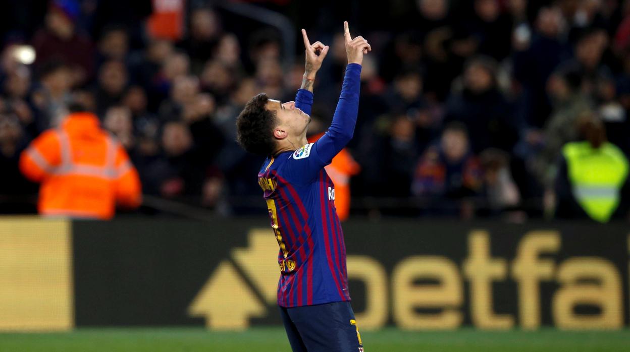 Coutinho celebra su gol ante el Sevilla