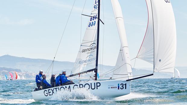 «Noticia», de Pichu Torcida se impuso en las Winter Series de J70 en Vigo