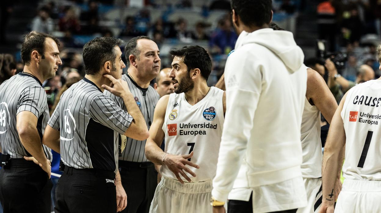 Enfado en el Real Madrid por la sanción a Campazzo y Reyes