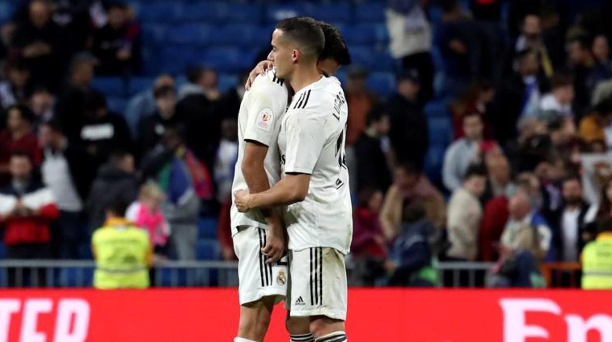 Reguilón es consolado por Lucas Vázquez