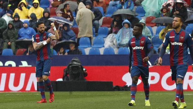 El Levante perdona al Eibar y firma tablas en casa