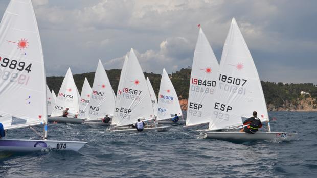 Importante participación femenina en la Euro Laser Masters Cup de Calella