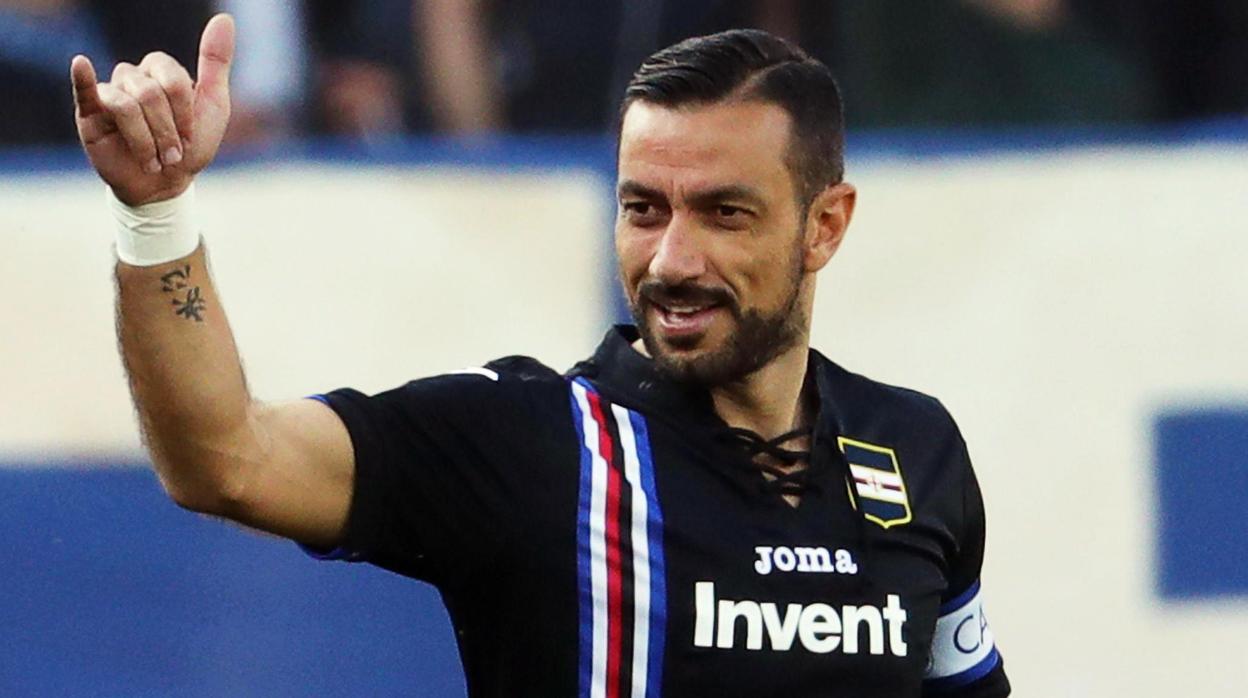 Fabio Quagliarella celebra un tanto en un partido de la liga italiana