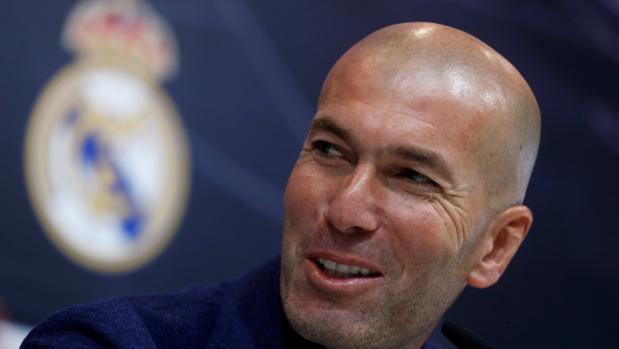 Zidane, vuelve el encantador de serpientes