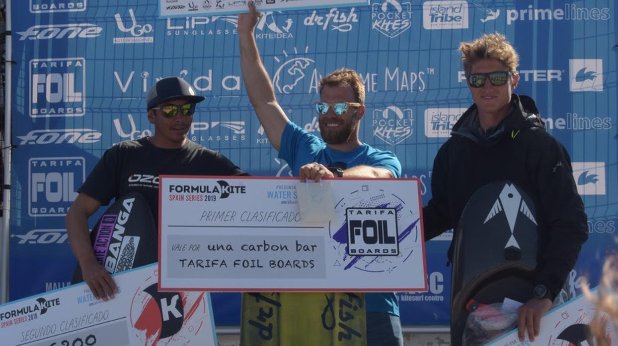 Alex Climent ganó con autoridad las Formula Kite Spain Series Mallorca 2019