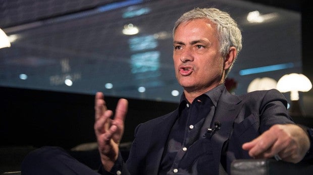 La predicción de Mourinho del Barcelona-United que indigna a los ingleses