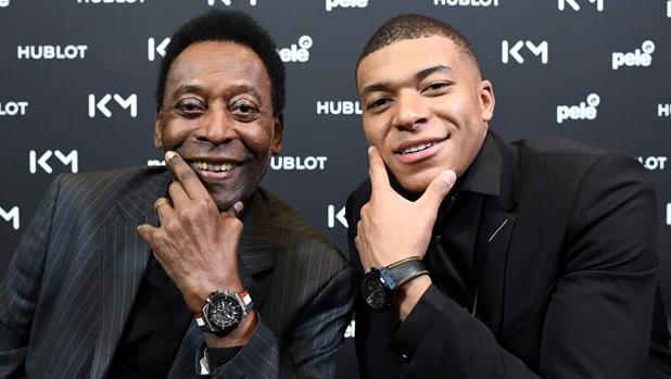 Pelé, hospitalizado en París tras su encuentro con Mbappé