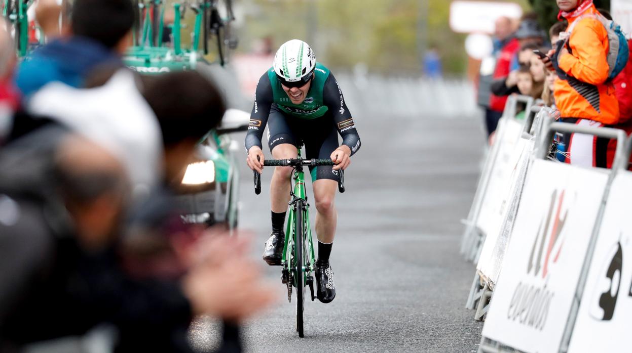 El alemán Maximiliam Schachmann, líder tras la primera etapa de la Itzulia 2019