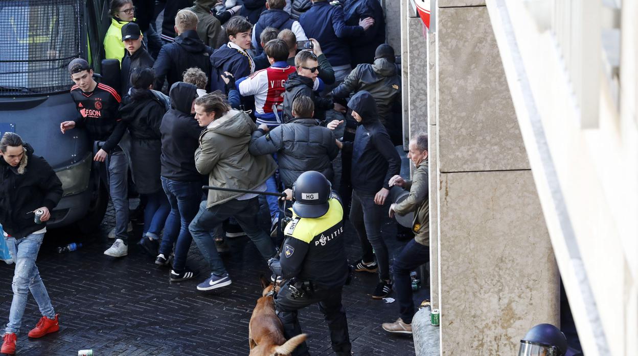 Detenidos un centenar de ultras de la Juventus