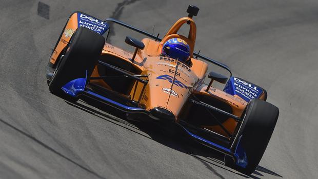 Alonso puso el coche de la Indy a 360 kms/h