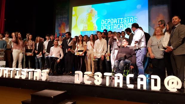 Los campeones gaditanos recogen su premio en Tarifa