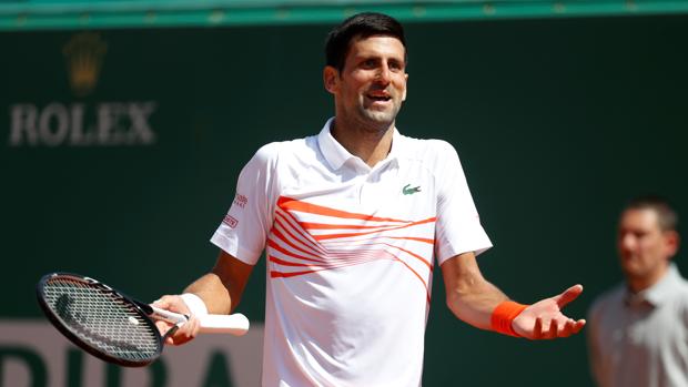 Djokovic, eliminado por Medvedev