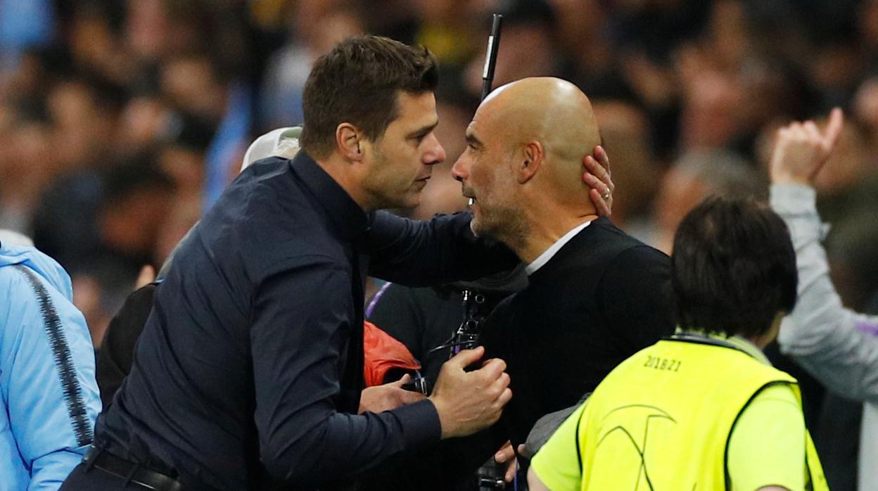 Pochettino y Guardiola tras el partido entre el Tottenham y el Manchester City