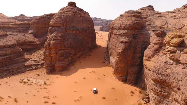 Navegación extrema y dunas de 250 metros en el Dakar saudí