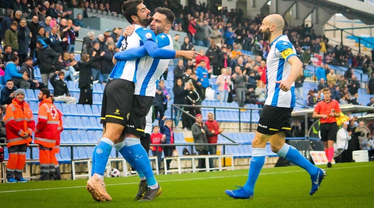 Los jugadores del Hércules celebran un gol esta temporada