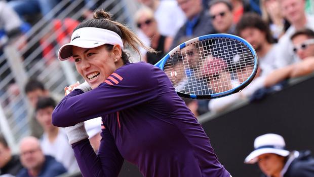 Muguruza alcanza los octavos en Roma