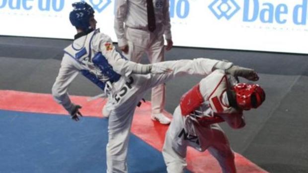 El español Javier Pérez Polo, plata en el Mundial de taekwondo