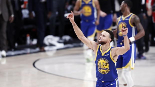 Barrida, récord y quinta final consecutiva de los Golden State Warriors