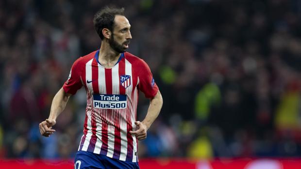 Juanfran pone fin a ocho años de rojiblanco