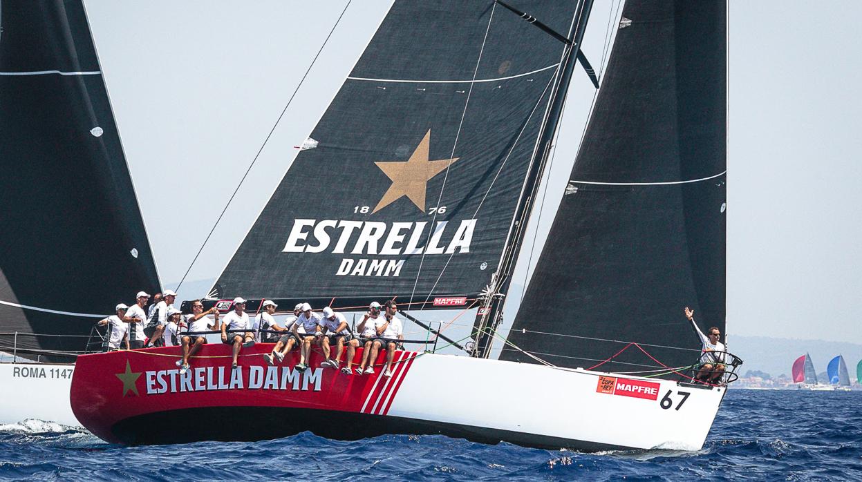 El «Estrella Damm» participará por primera vez en el Trofeo Conde de Godó