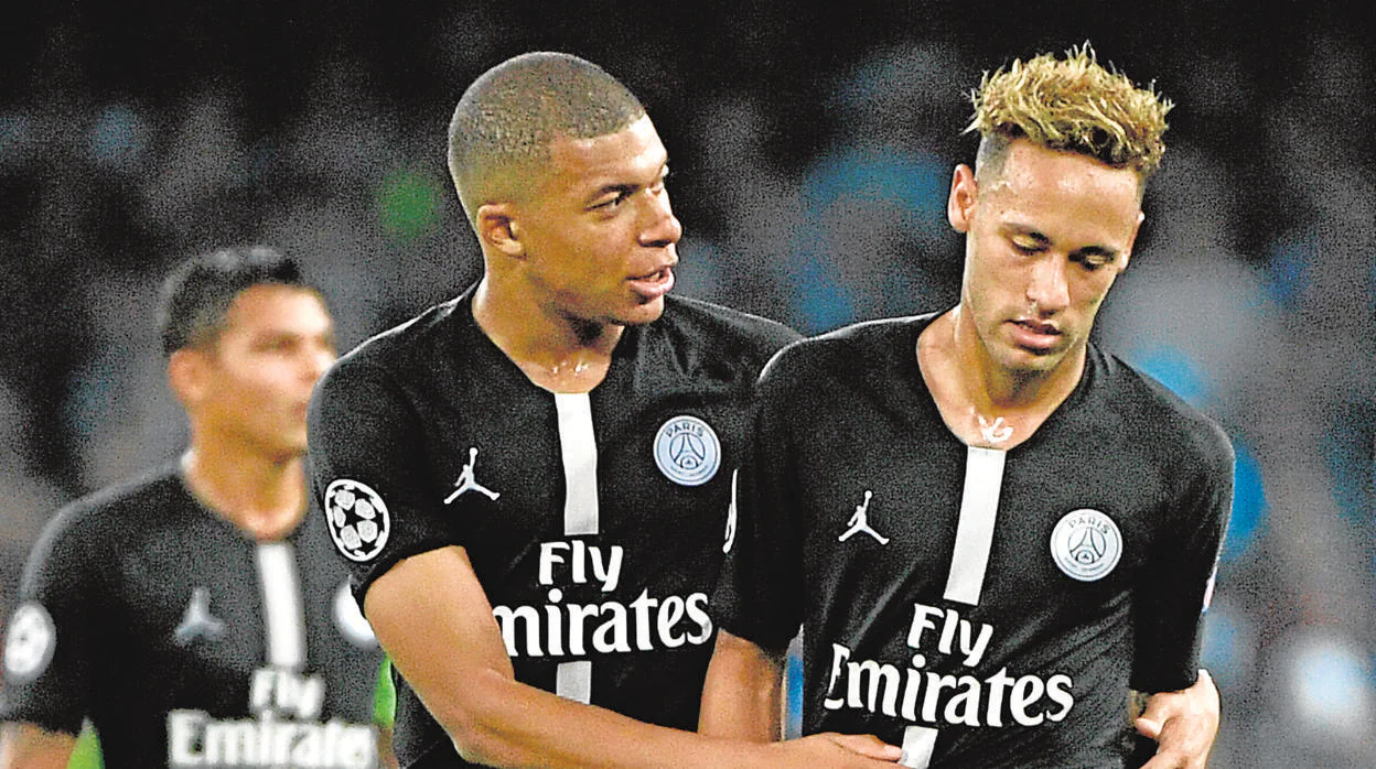 Tuchel no cierra la puerta a las salidas de Neymar y Mbappé