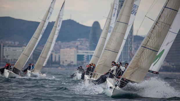 Los favoritos no fallan en una larga segunda jornada del Trofeo Conde de Godó