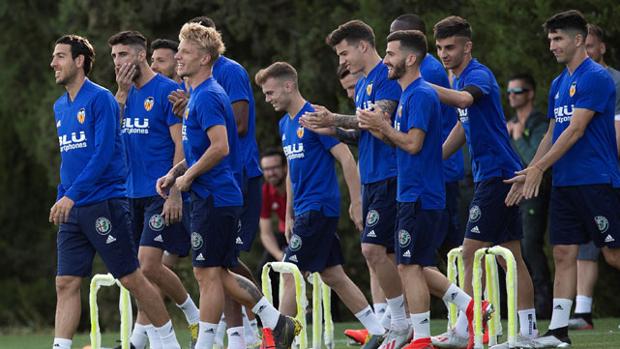 La última final de la Copa del Rey con los equipos viajando en el día