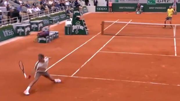 Federer desespera a Otte