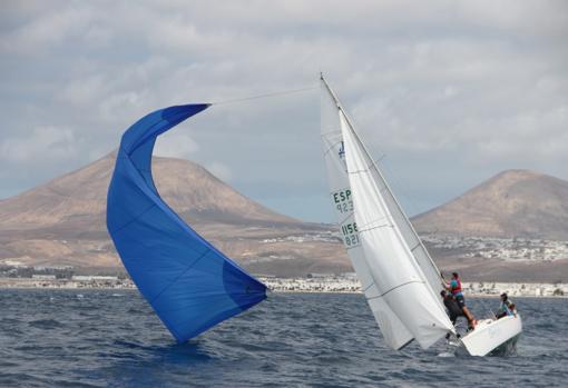 El «Marina Rubicón I» a un paso de ser campeón de Liga de J80 de Lanzarote