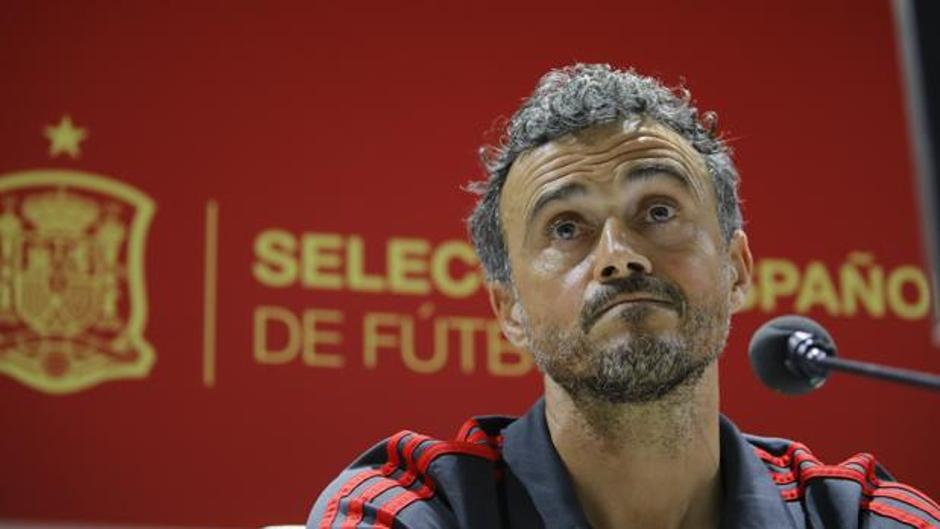 Luis Enrique Martínez deja su cargo como seleccionador nacional de fútbol