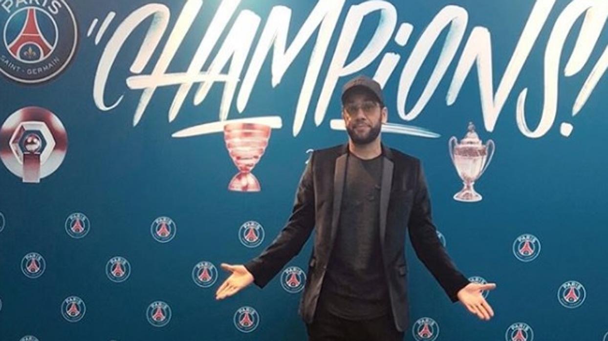 Dani Alves se va del PSG