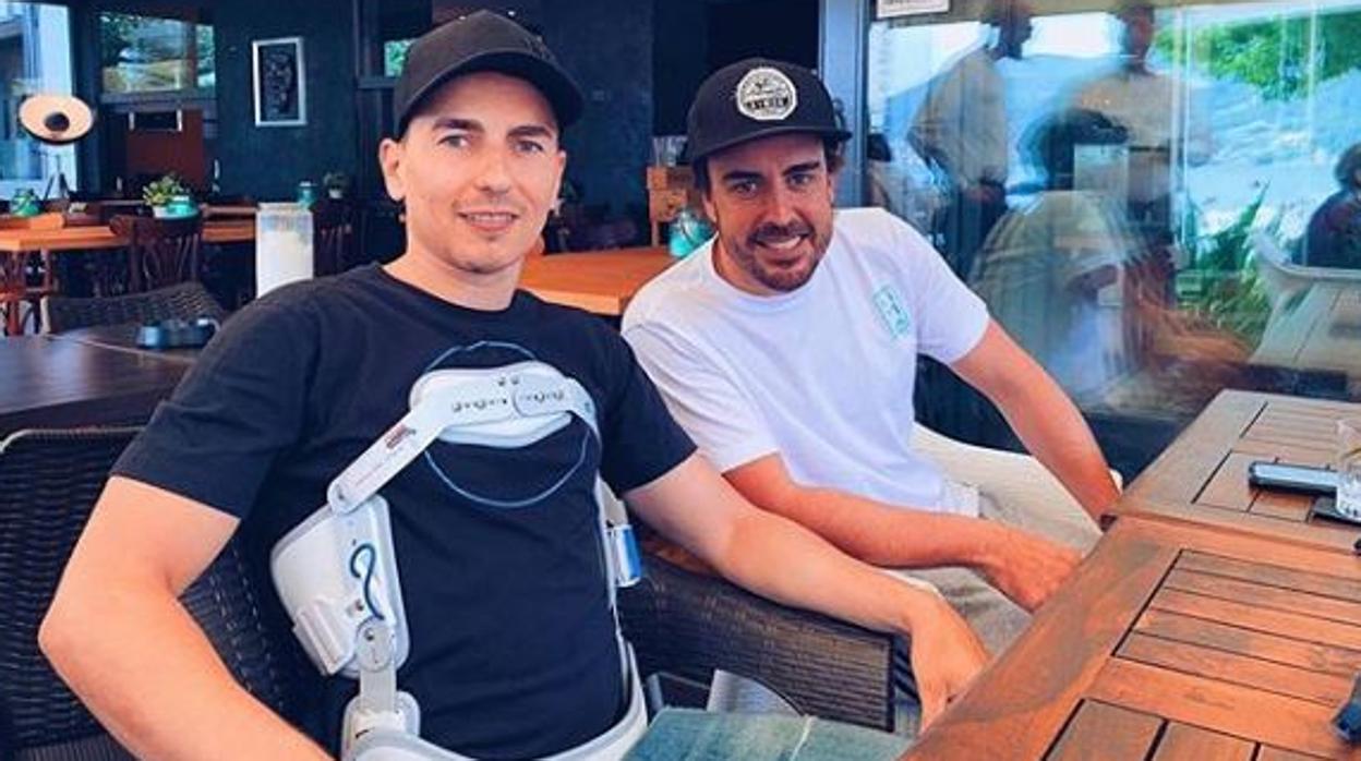 El encuentro fortuito de Alonso y Lorenzo en una cafetería de Lugano