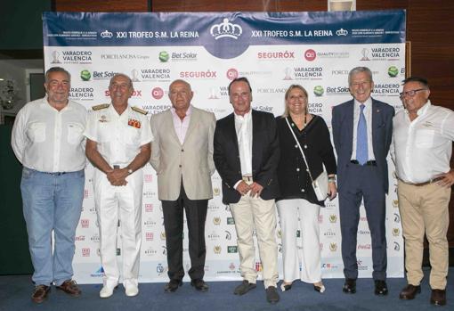 El RCN Valencia se viste de gala con la cena de armadores del Trofeo de la Reina
