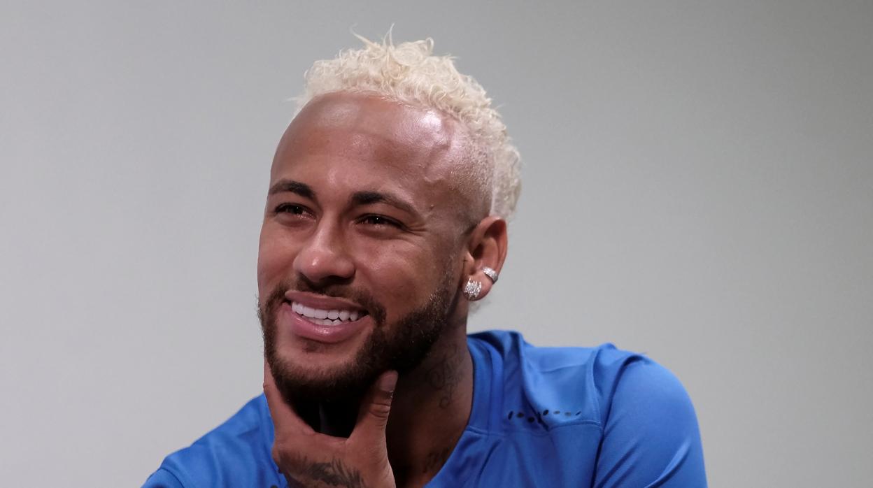 Día clave para esclarecer el futuro de Neymar