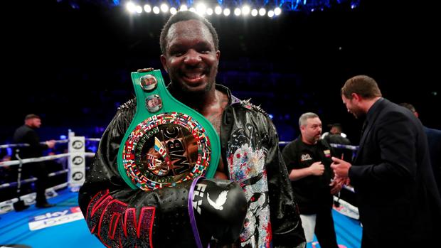 Dillian Whyte, aspirante oficial de los pesos pesados, suspendido por dopaje