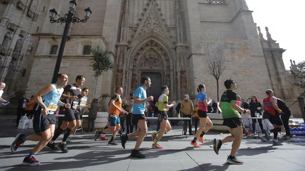 El Zurich maratón de Sevilla reune ya a 4.200 personas inscritas a siete meses de su fecha