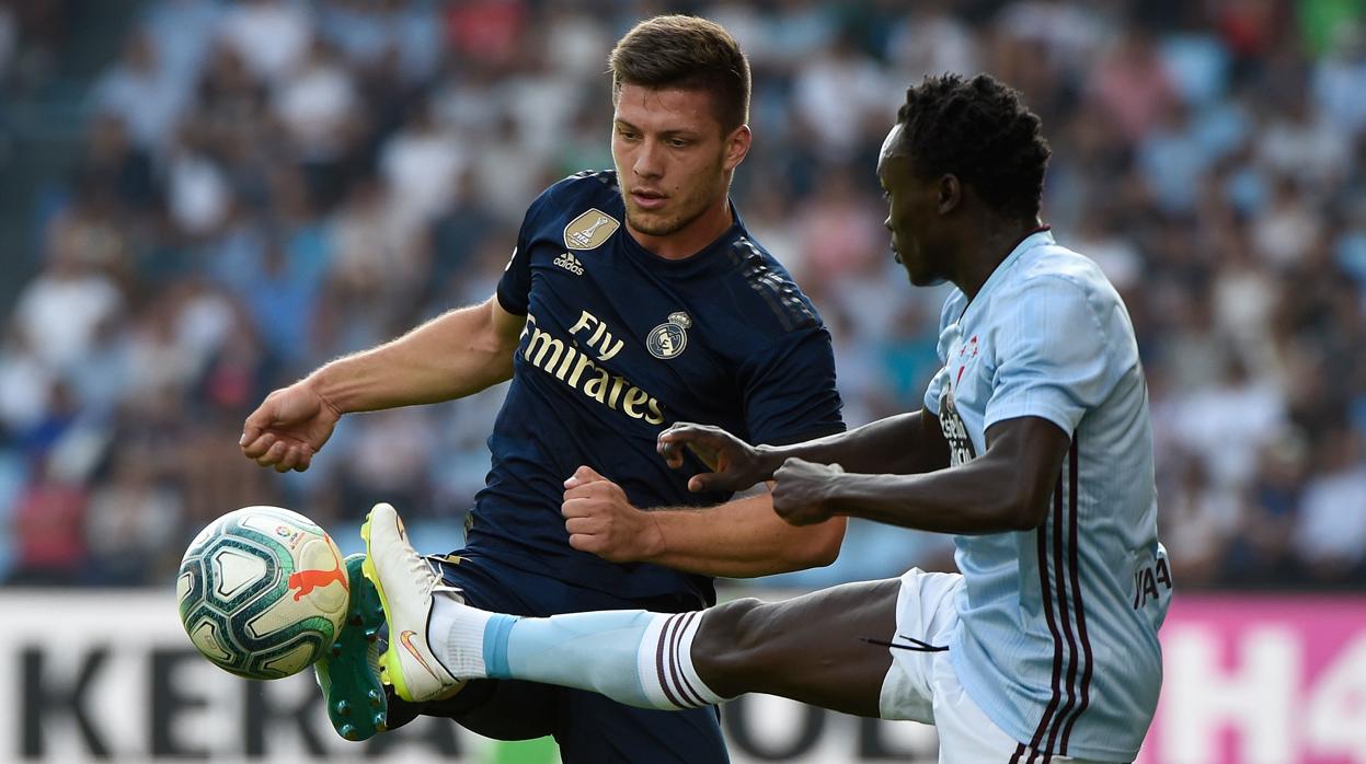 Jovic, ante el Celta en el debut liguero