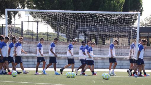 Los jugadores de Las Rozas, en un entrenamiento