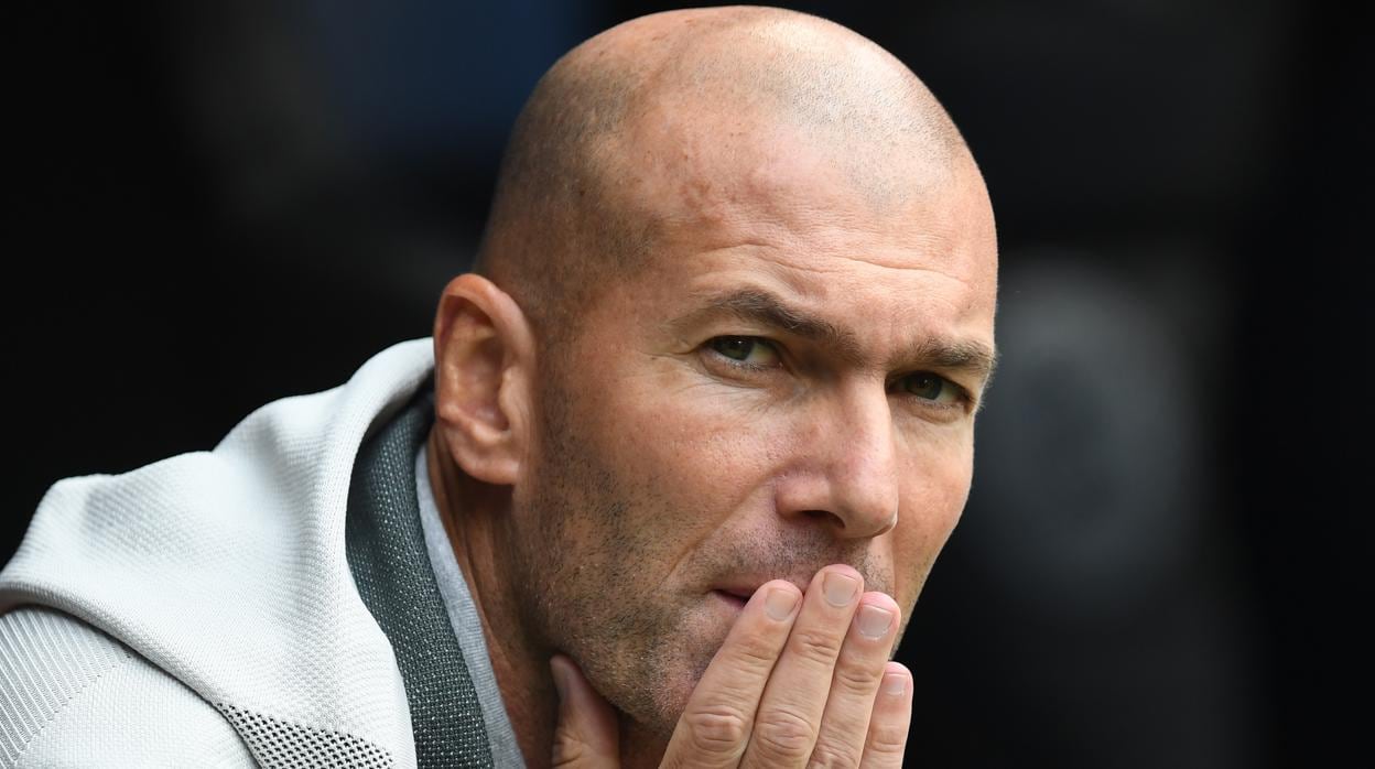 Zidane pone bombas al mercado