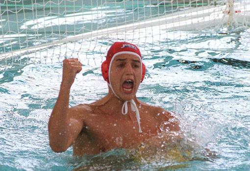 Jesús Rollán, portero del mítico 'dream team' de waterpolo que fue campeón olímpico y del mundo y apareció muerto en el balneario de La Garriga, donde se le estaba sometiendo a terapia